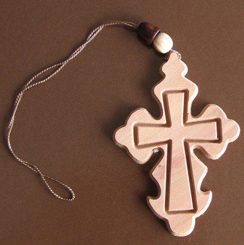 Houten kruis met crucifix